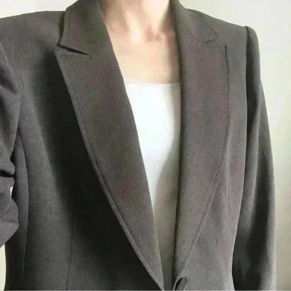 Vintage Jones New  York Women’s Grey Suit Workwear Capsule Wardrobe Blazer 12 - Picture 4 of 6